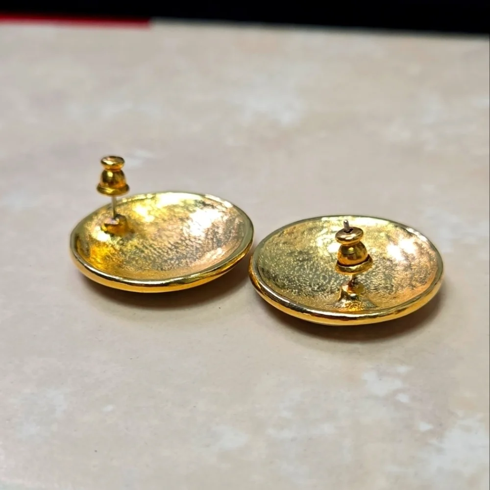 Vintage Cream Gold Stars Round Enamel Earrings